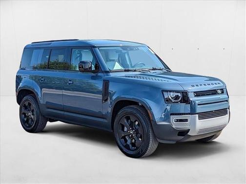 2025 Land Rover Defender 110 P300