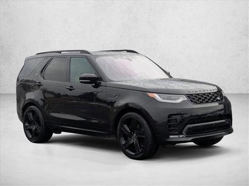 Santorini Black Metallic 2023 Land Rover Discovery P360 HSE R-Dynamic