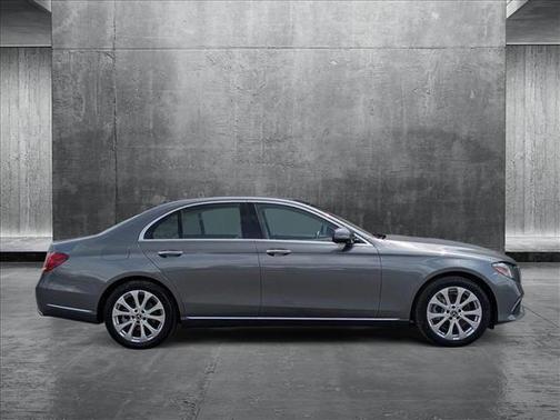 2018 Mercedes-Benz E-Class E 300