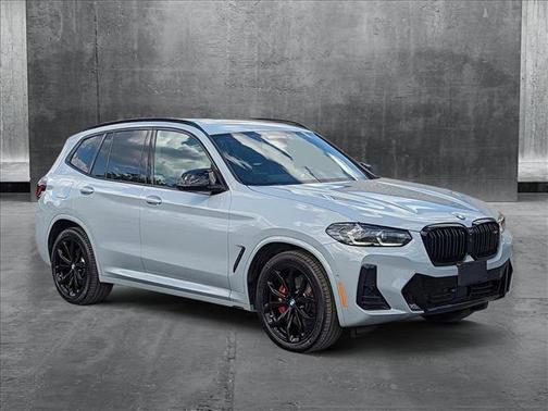 2024 BMW X3 M40i