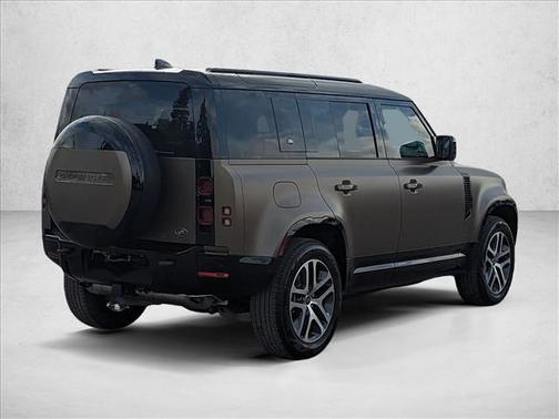 2023 Land Rover Defender 110 X-Dynamic SE