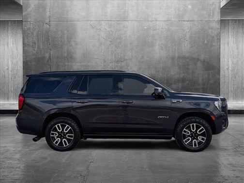 2023 GMC Yukon 4WD AT4