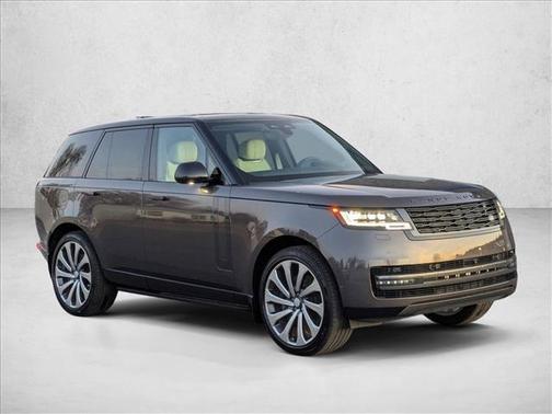 2025 Land Rover Range Rover P530 SE