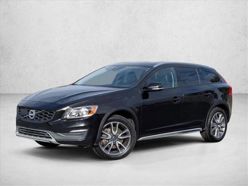 2018 Volvo V60 Cross Country T5