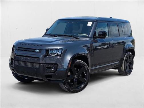 2025 Land Rover Defender 110 V8