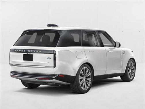 Ostuni Pearl White Premium Metallic 2026 Land Rover Range Rover P400 SE 7 Seat