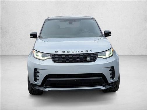 2024 Land Rover Discovery P300 Dynamic SE
