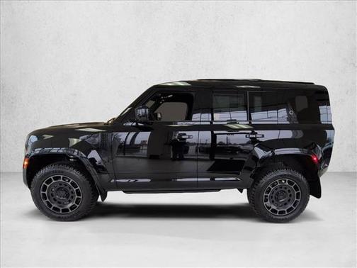Narvik Black 2026 Land Rover Defender P635 OCTA Black