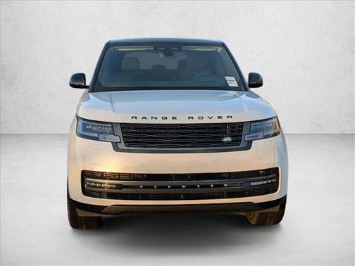 2025 Land Rover Range Rover P400 SE
