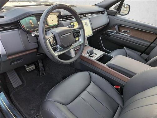 Eiger Grey Metallic 2026 Land Rover Range Rover P530 SE