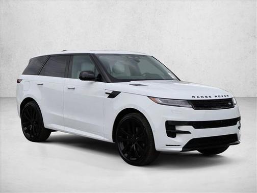Fuji White 2026 Land Rover Range Rover Sport SE
