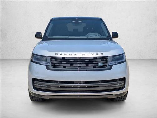2025 Land Rover Range Rover P530 SE