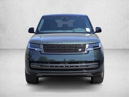 Belgravia Green Metallic 2026 Land Rover Range Rover P400 SE