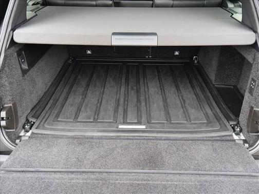 Narvik Black 2017 Land Rover Range Rover 5.0L Supercharged SV Autobiography