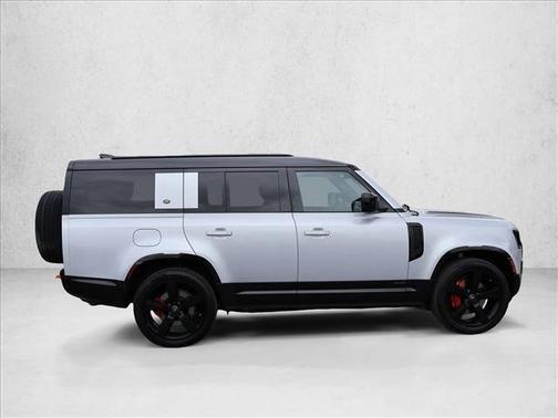 Hakuba Silver Metallic 2023 Land Rover Defender 130 X