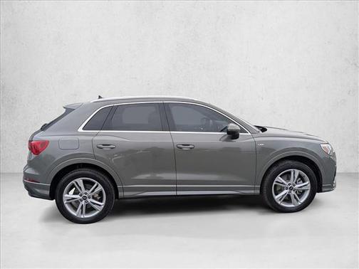 2022 Audi Q3 45 S line Premium Plus