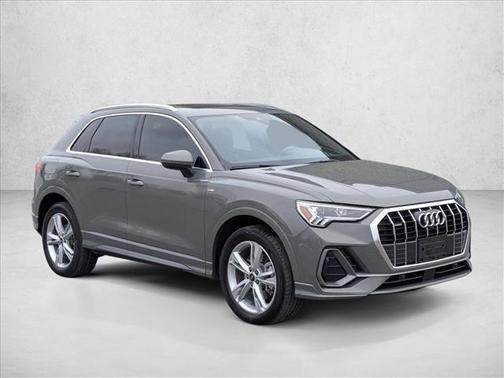 2022 Audi Q3 45 S line Premium Plus