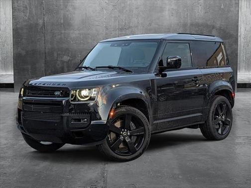 2025 Land Rover Defender X-Dynamic SE