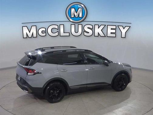 Wolf Gray/Ebony Black Roof 2024 Kia Sportage S