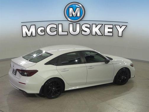 Platinum White Pearl 2025 Honda Civic Sport