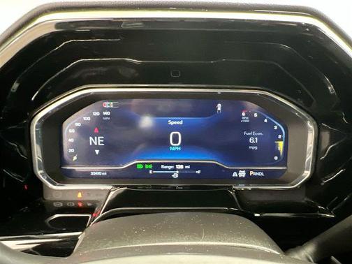 Sterling Gray Metallic 2025 Chevrolet Silverado 1500 LT