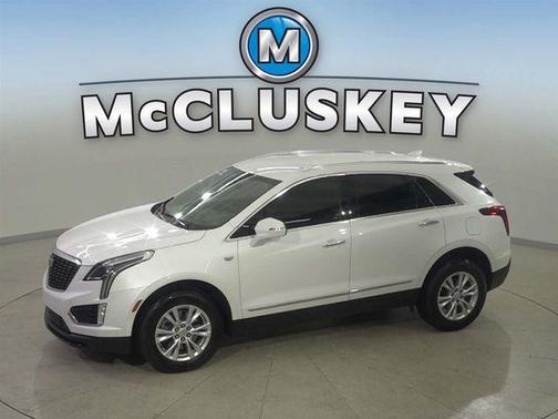 Crystal White Tricoat 2025 Cadillac XT5 Luxury