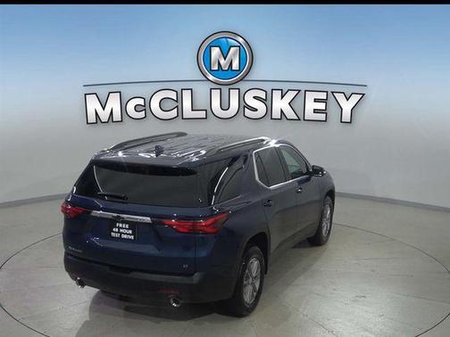 Northsky Blue Metallic 2023 Chevrolet Traverse LT Cloth