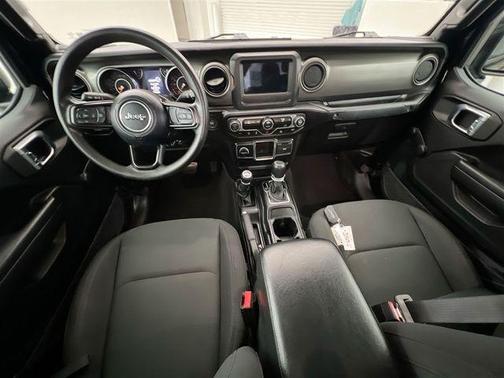 Black Clearcoat 2023 Jeep Gladiator Sport