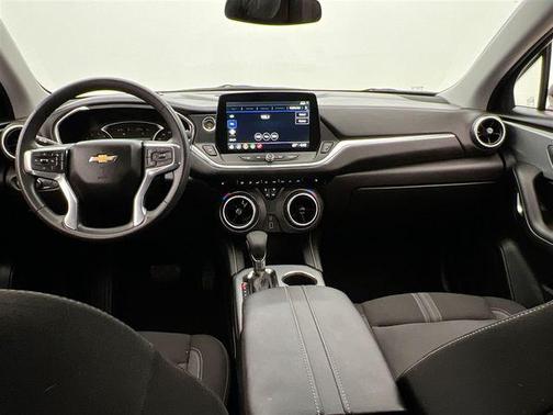 Summit White 2025 Chevrolet Blazer 2LT