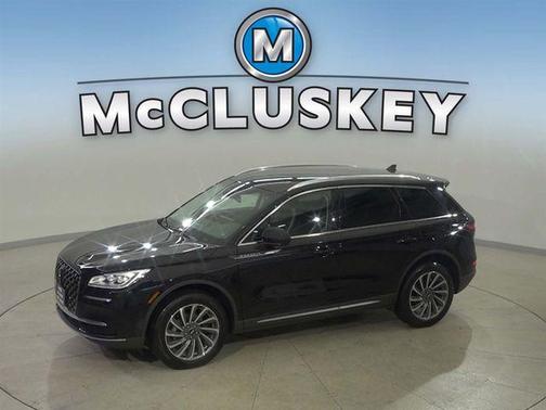Infinite Black Metallic Clearcoat 2023 Lincoln Corsair Reserve