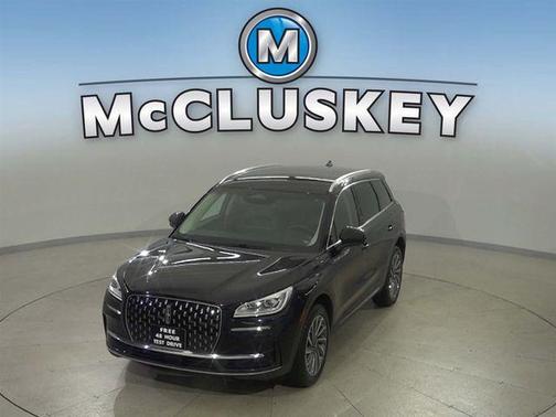 Infinite Black Metallic Clearcoat 2023 Lincoln Corsair Reserve