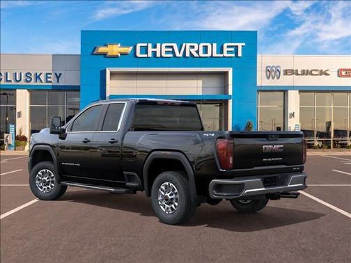 Onyx Black 2026 GMC Sierra 2500 SLE