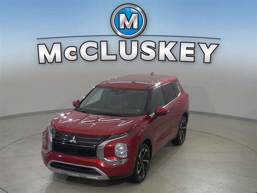 Red Diamond 2024 Mitsubishi Outlander SE