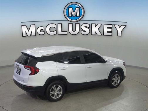 Summit White 2024 GMC Terrain SLE