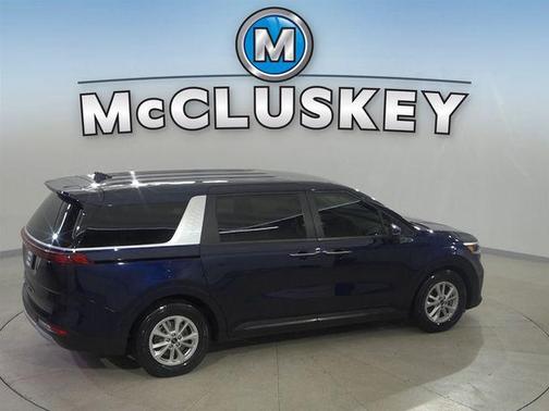 Deep Chroma Blue 2022 Kia Carnival LX