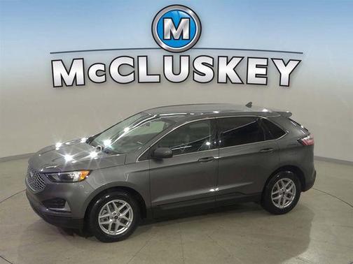Gray Metallic 2024 Ford Edge SEL