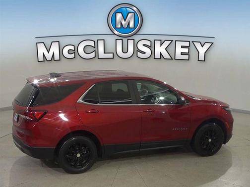 Radiant Red Tintcoat 2023 Chevrolet Equinox 1LT