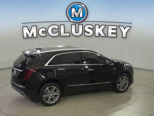Stellar Black Metallic 2024 Cadillac XT5 Premium Luxury