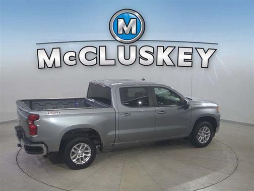 Sterling Gray Metallic 2023 Chevrolet Silverado 1500 LT