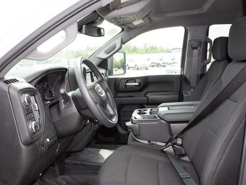Summit White 2025 GMC Sierra 3500 Base