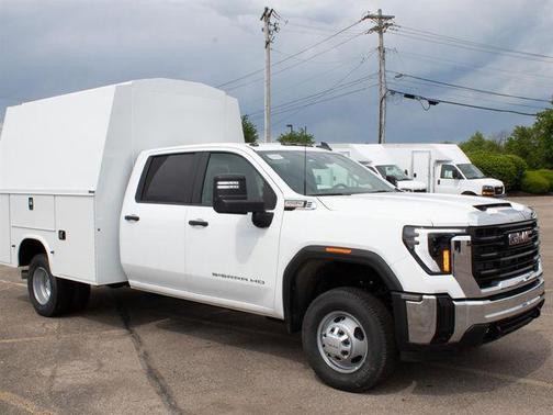 Summit White 2025 GMC Sierra 3500 Base