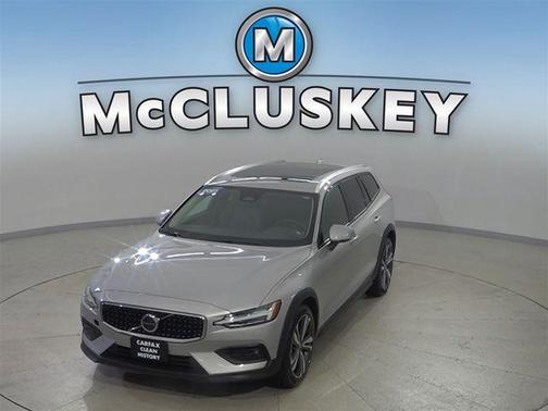 Silver 2025 Volvo V60 Cross Country Plus, B5 AWD Gas (mild hybrid)