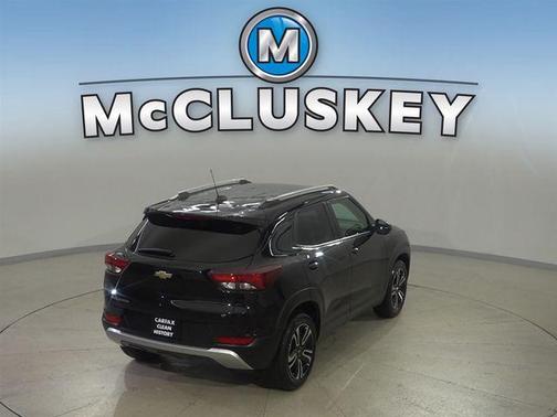 Mosaic Black Metallic 2023 Chevrolet Trailblazer LT