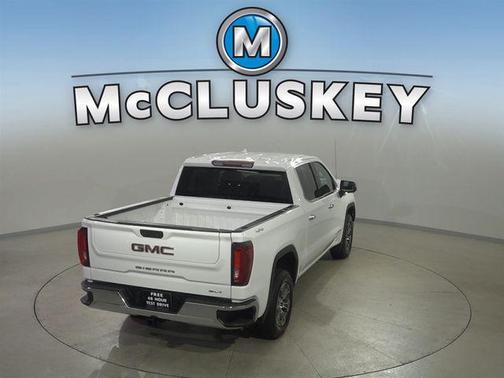 Summit White 2025 GMC Sierra 1500 SLT