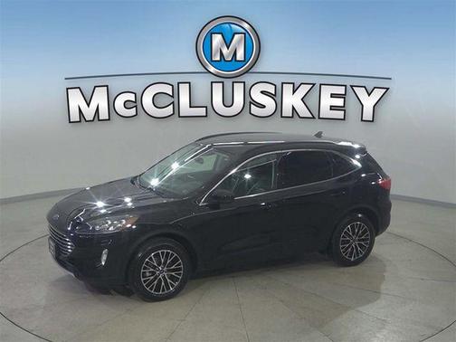 Black Metallic 2021 Ford Escape Titanium