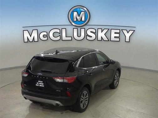 Black Metallic 2022 Ford Escape SEL
