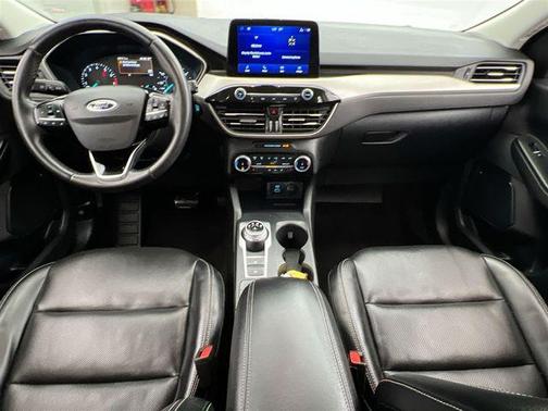 Black Metallic 2022 Ford Escape SEL