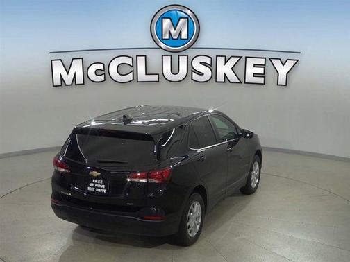 Mosaic Black Metallic 2024 Chevrolet Equinox LS