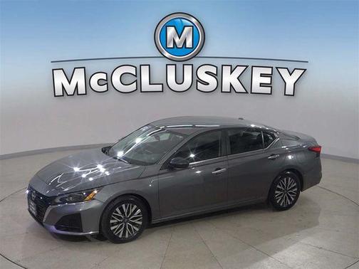 Gun Metallic 2024 Nissan Altima 2.5 SV