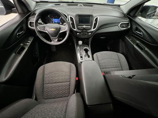 Mosaic Black Metallic 2023 Chevrolet Equinox 1LT